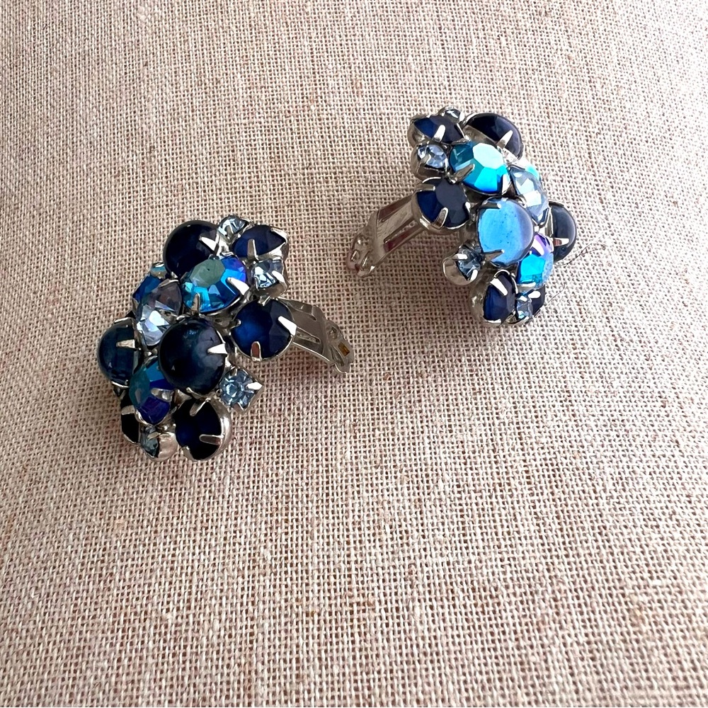 Vintage Shades of Blue Rhinestone Gemstone Cluster Clip-on Button Earrings